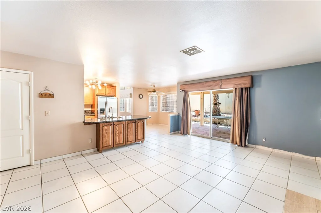5441 Desert Valley, Las Vegas, NV 89149