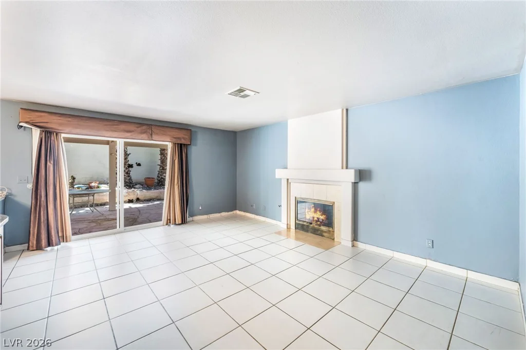 5441 Desert Valley, Las Vegas, NV 89149