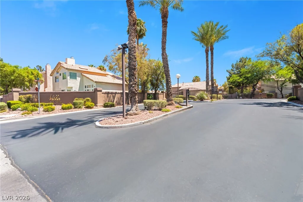 5441 Desert Valley, Las Vegas, NV 89149