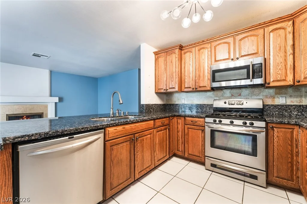 5441 Desert Valley, Las Vegas, NV 89149