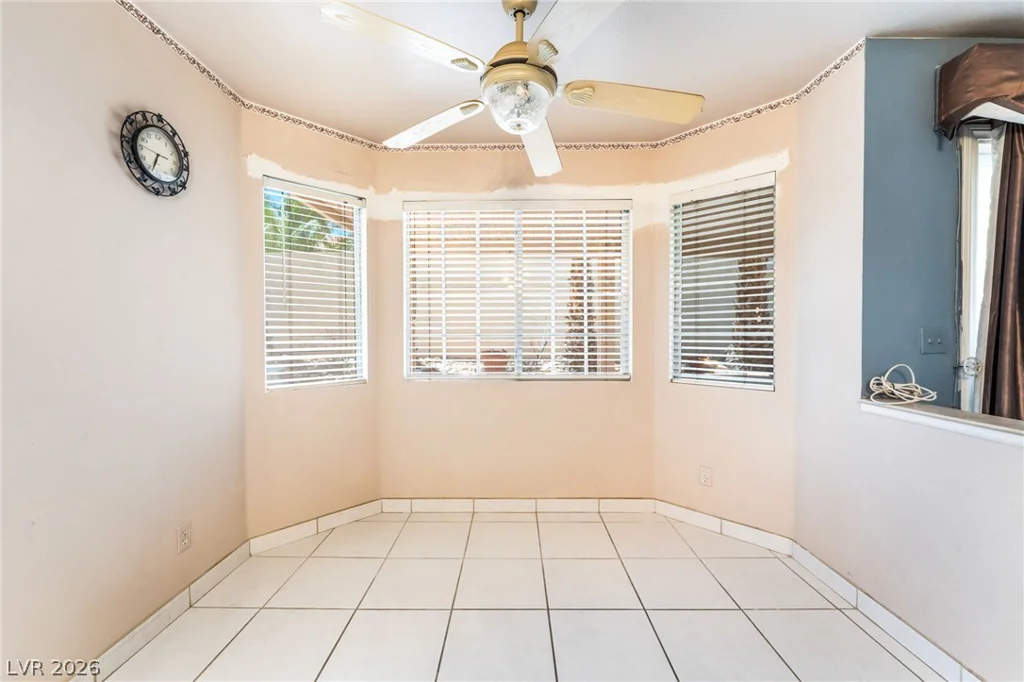 5441 Desert Valley, Las Vegas, NV 89149