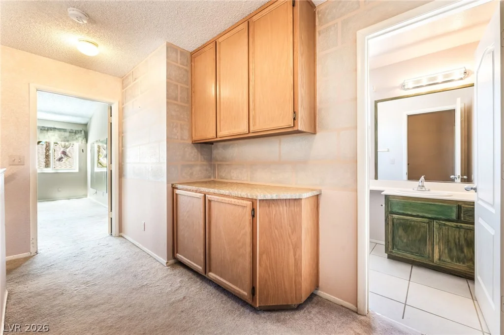 5441 Desert Valley, Las Vegas, NV 89149