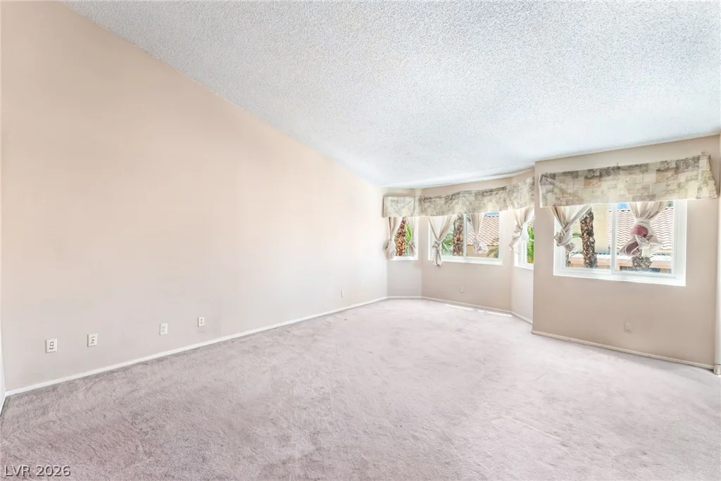 5441 Desert Valley, Las Vegas, NV 89149