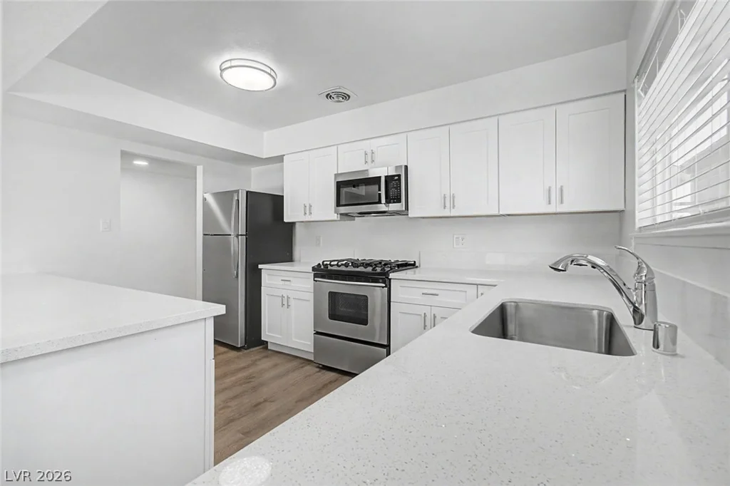 7705 Aplin, Las Vegas, NV 89145