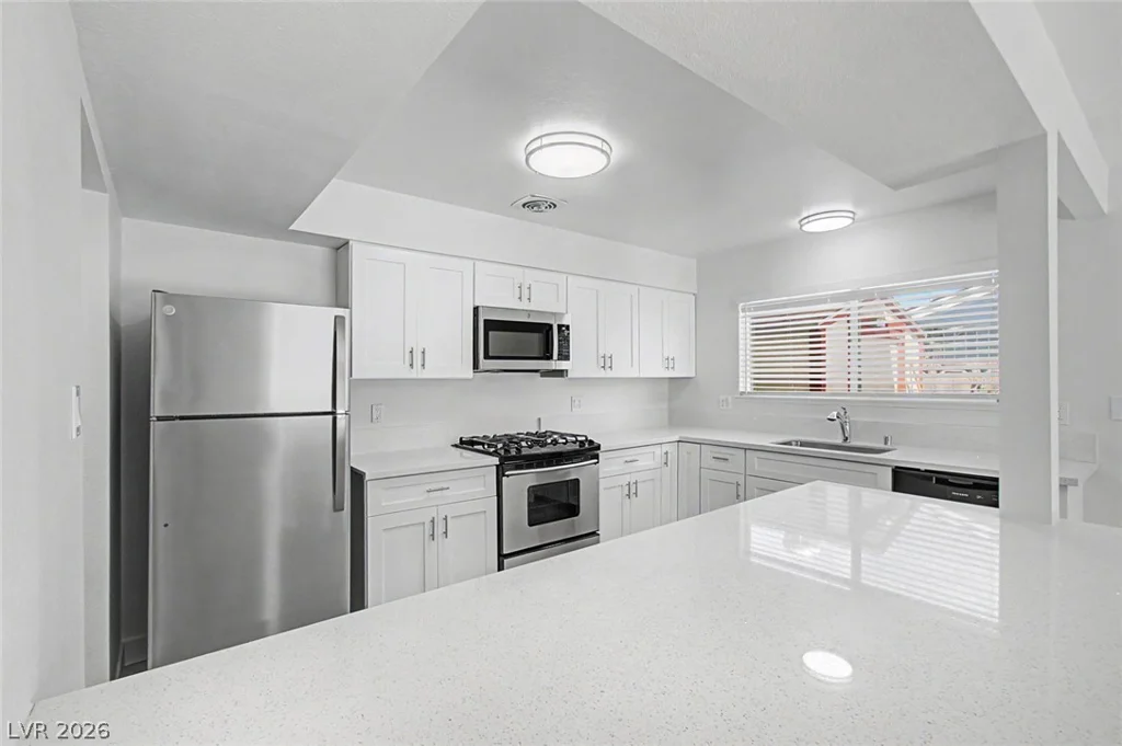 7705 Aplin, Las Vegas, NV 89145