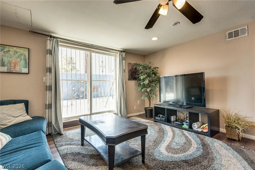2773 Talbot, Las Vegas, NV 89169