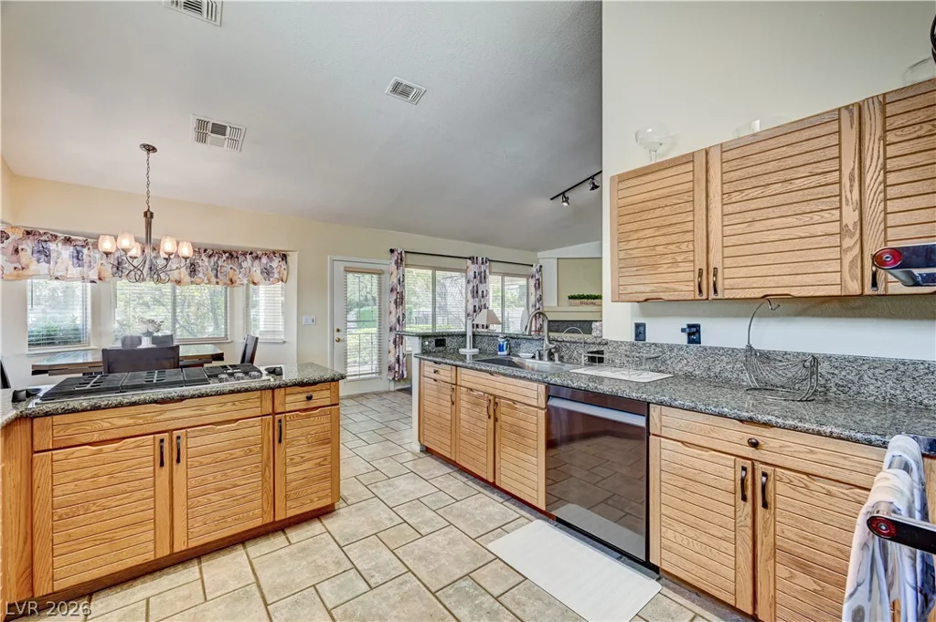 9505 Treasure Beach, Las Vegas, NV 89117