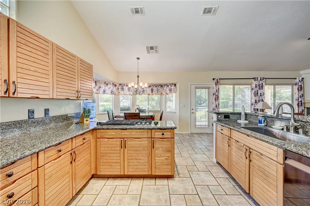9505 Treasure Beach, Las Vegas, NV 89117