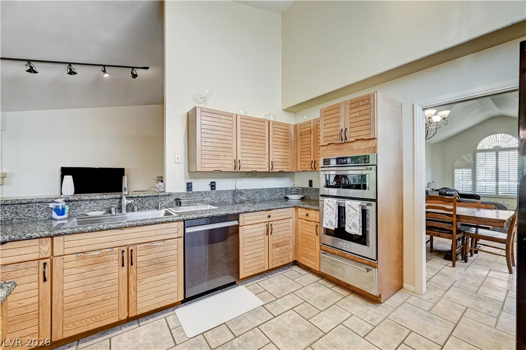 9505 Treasure Beach, Las Vegas, NV 89117