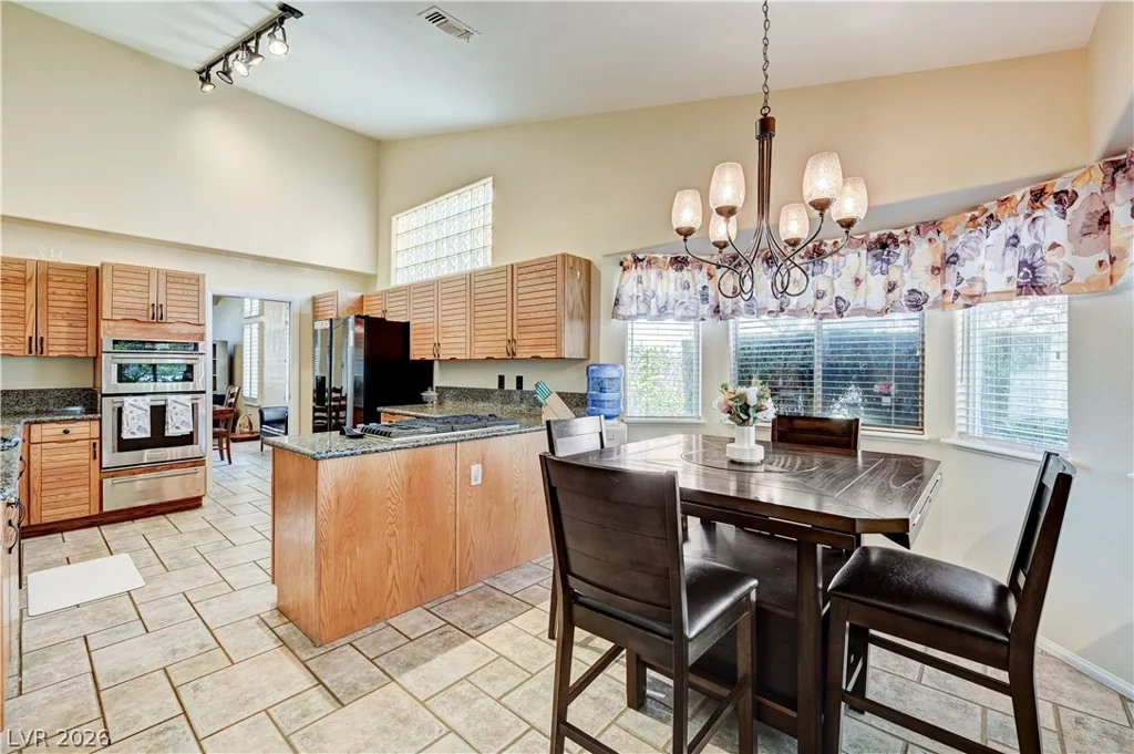9505 Treasure Beach, Las Vegas, NV 89117