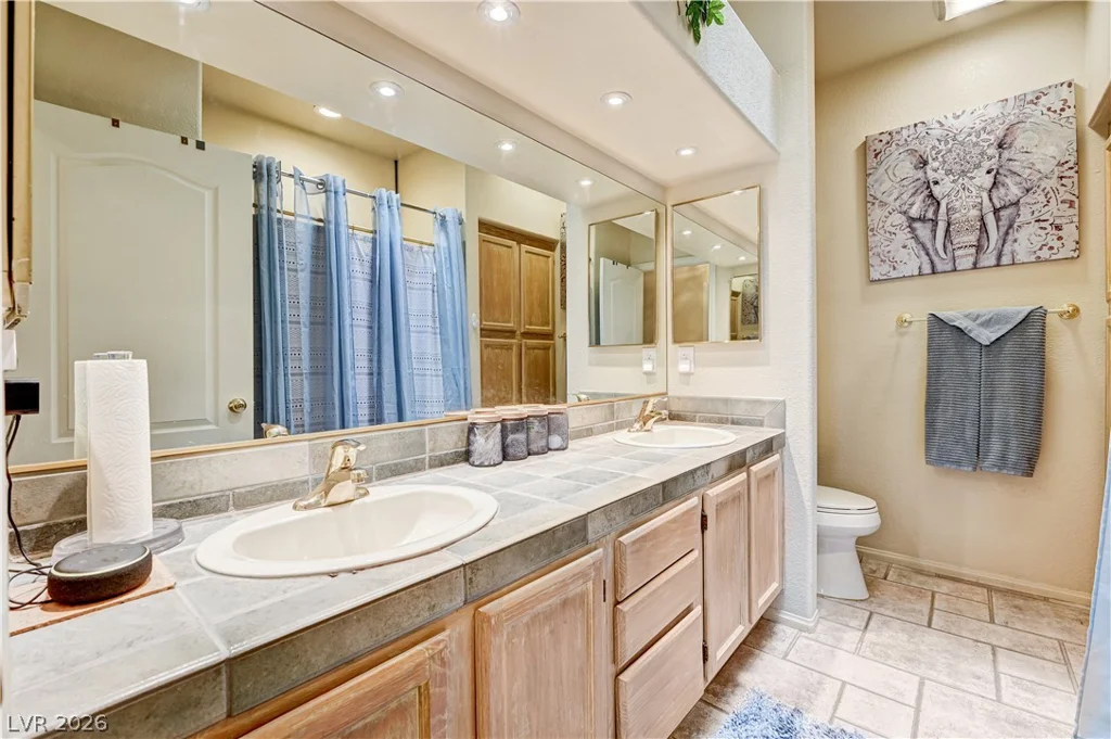 9505 Treasure Beach, Las Vegas, NV 89117