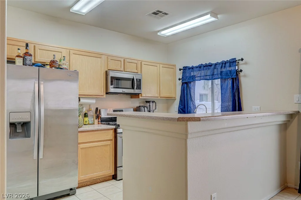 6531 Ozzie Harriet, Las Vegas, NV 89122