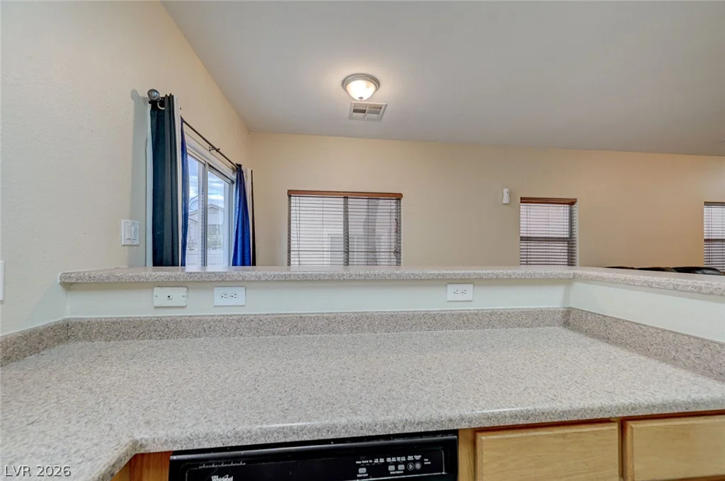 6531 Ozzie Harriet, Las Vegas, NV 89122