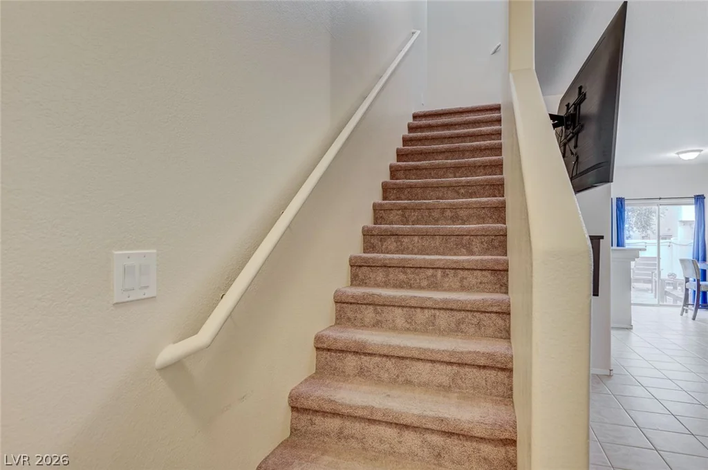 6531 Ozzie Harriet, Las Vegas, NV 89122