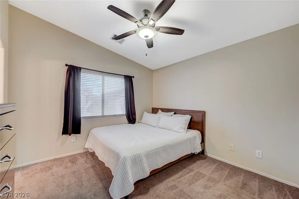 6531 Ozzie Harriet, Las Vegas, NV 89122