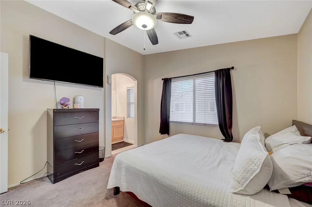 6531 Ozzie Harriet, Las Vegas, NV 89122