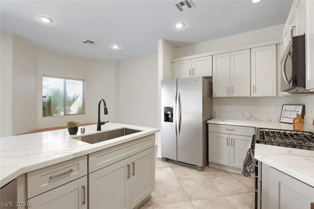 237 Kindred Point, Henderson, NV 89052