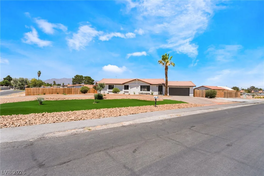 4243 Helen, Las Vegas, NV 89130