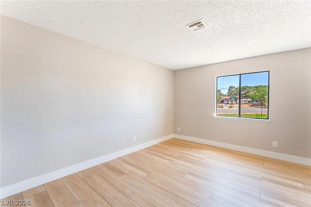 4243 Helen, Las Vegas, NV 89130