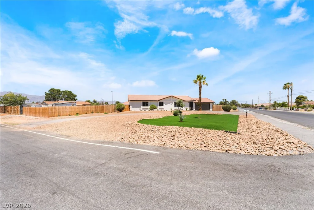 4243 Helen, Las Vegas, NV 89130