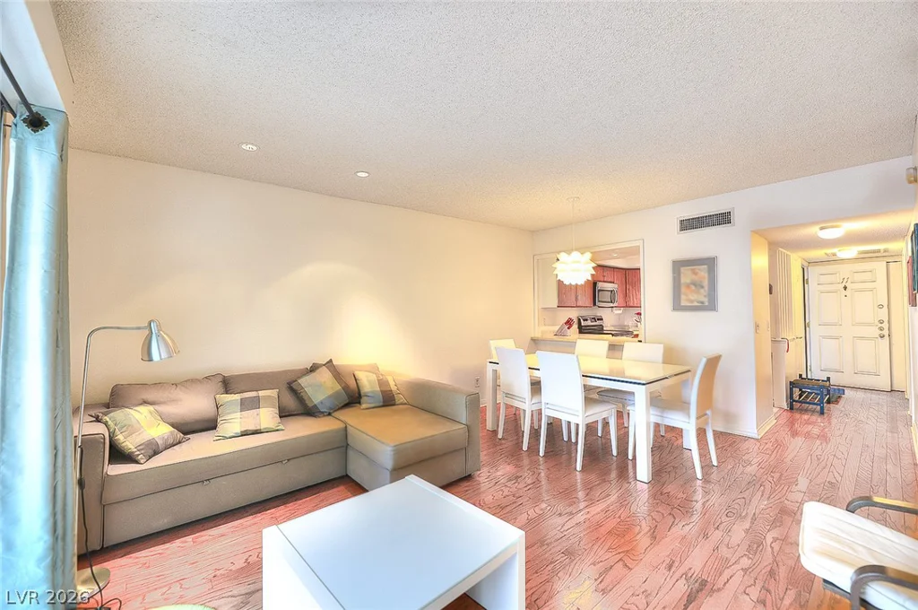 3823 Maryland, Las Vegas, NV 89119