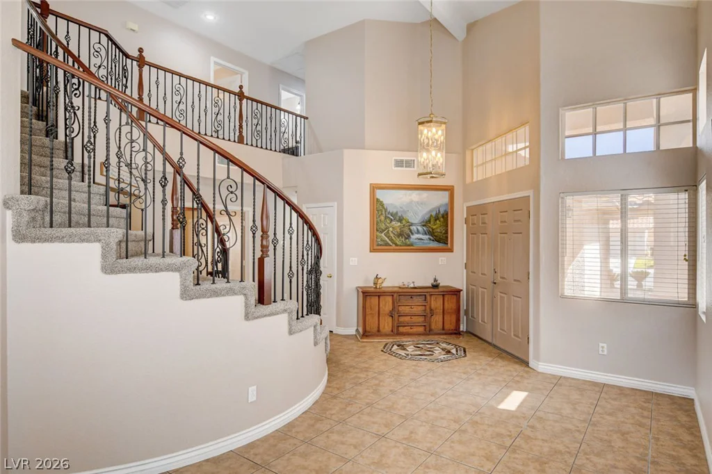 9364 Warm Waters, Las Vegas, NV 89129