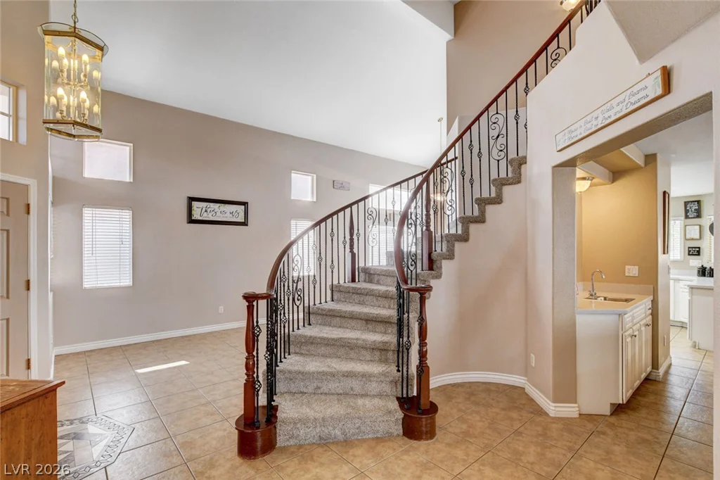 9364 Warm Waters, Las Vegas, NV 89129