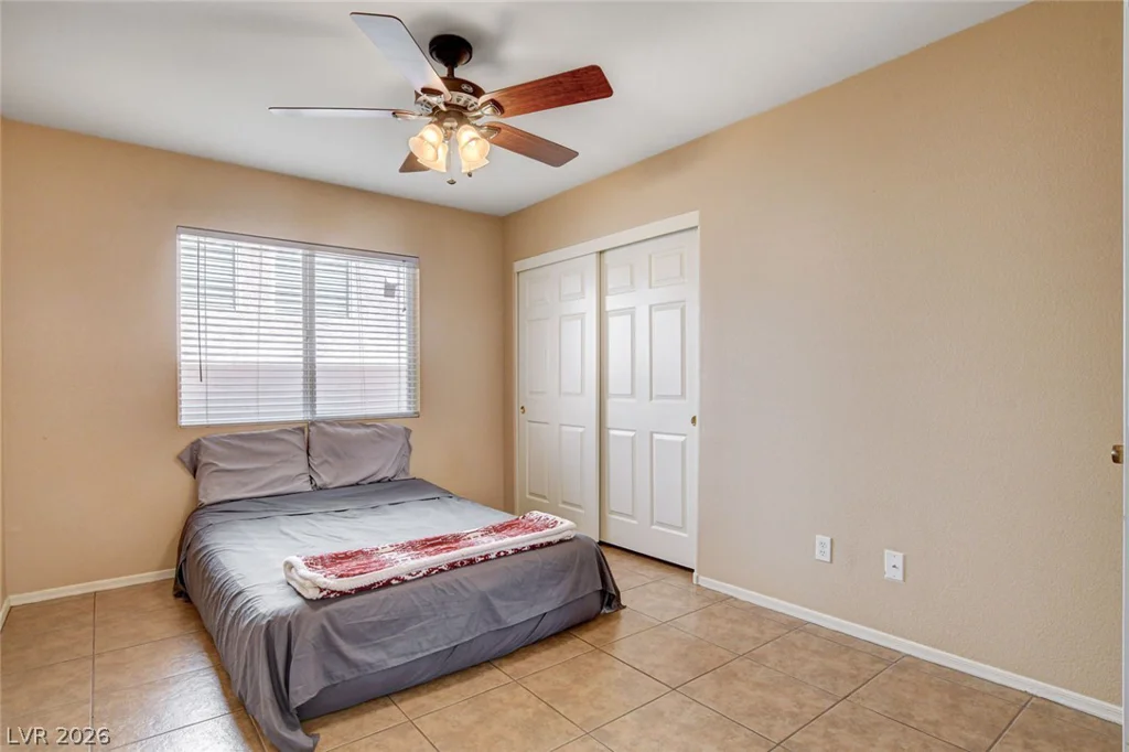 9364 Warm Waters, Las Vegas, NV 89129