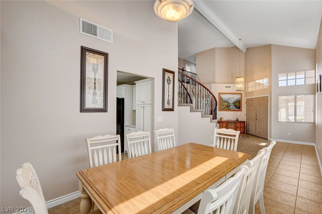 9364 Warm Waters, Las Vegas, NV 89129