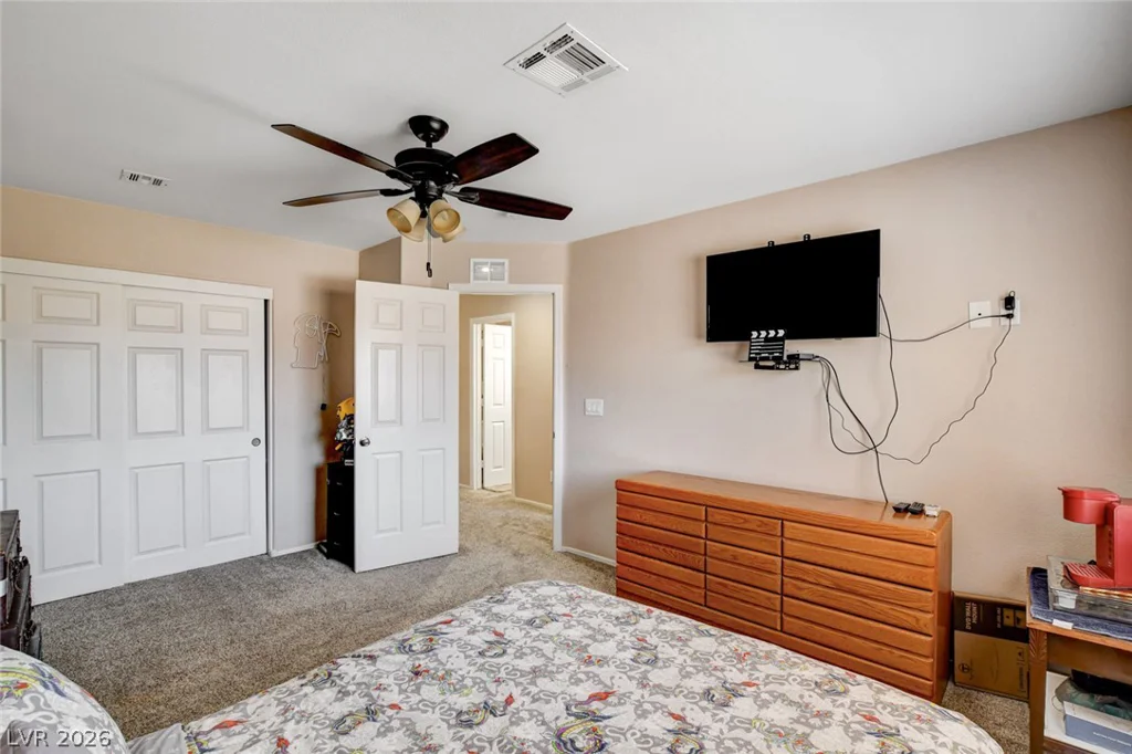 9364 Warm Waters, Las Vegas, NV 89129