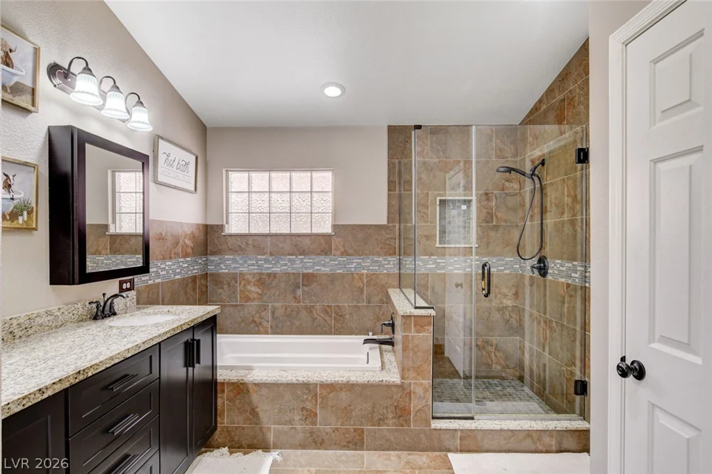 9364 Warm Waters, Las Vegas, NV 89129