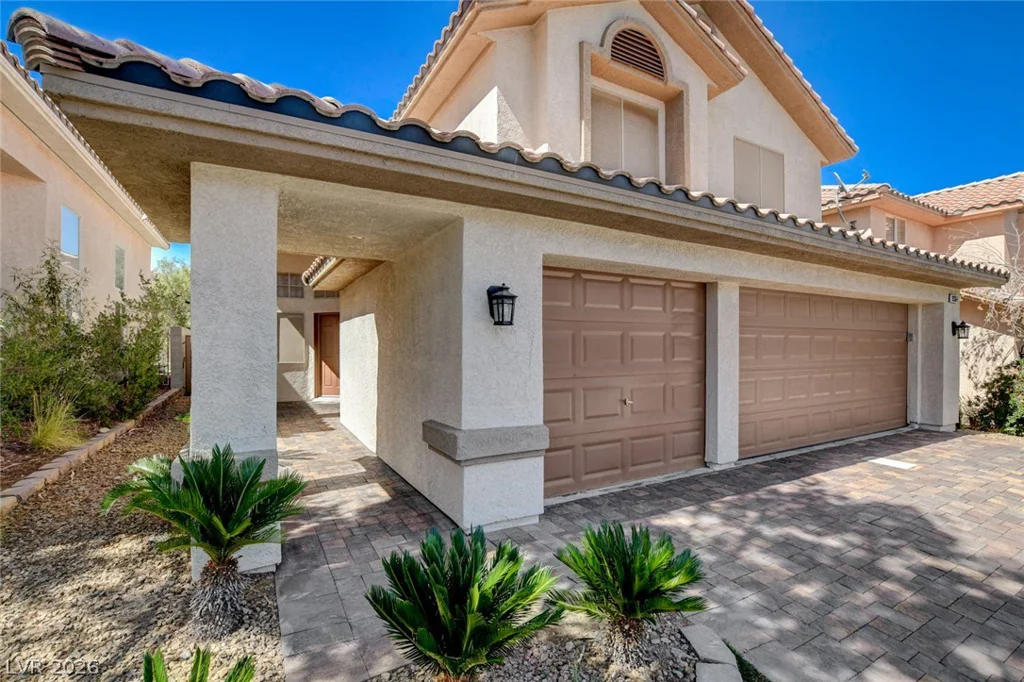 9364 Warm Waters, Las Vegas, NV 89129