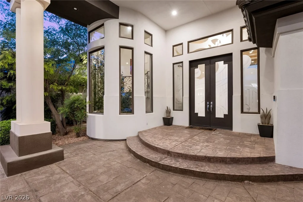 9708 Winter Palace, Las Vegas, NV 89145