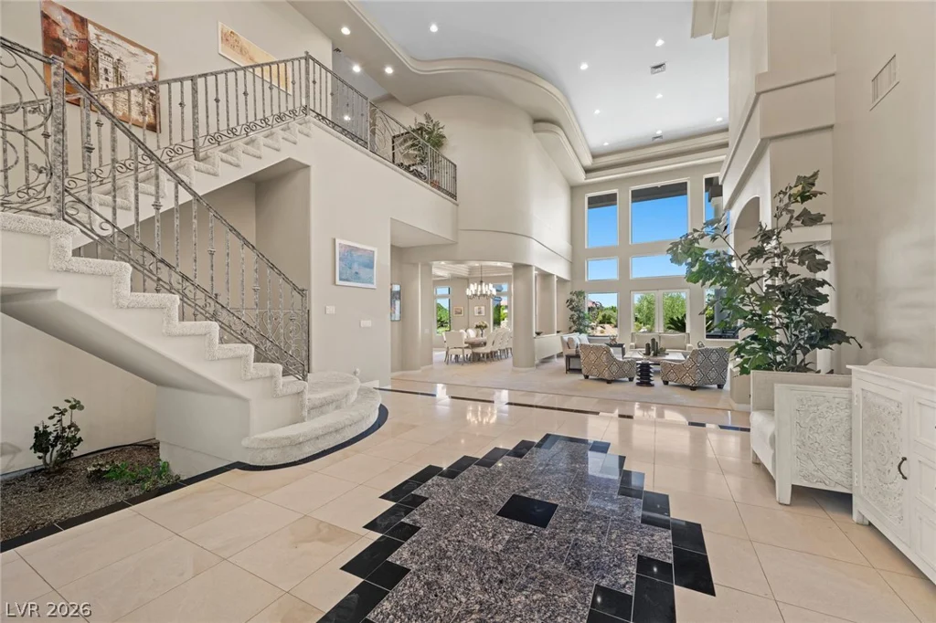 9708 Winter Palace, Las Vegas, NV 89145