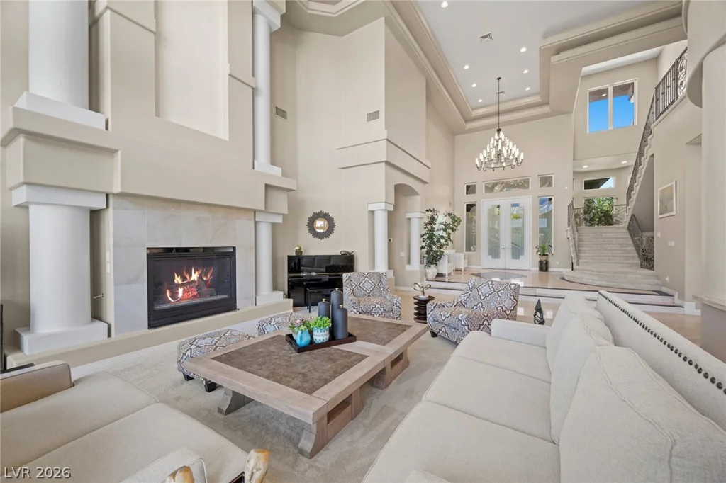 9708 Winter Palace, Las Vegas, NV 89145