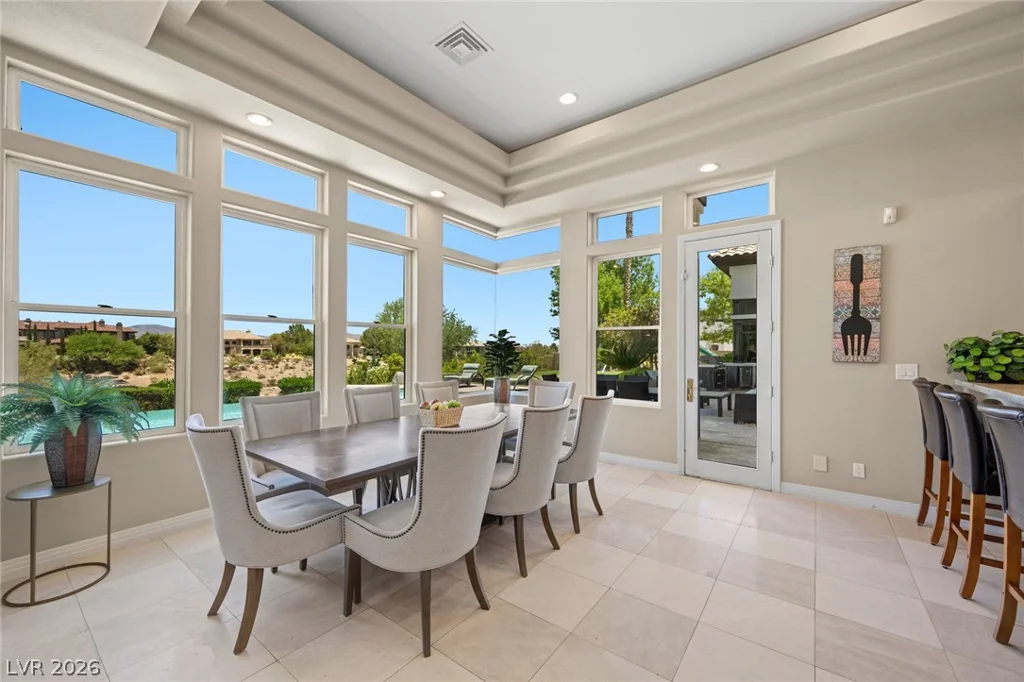 9708 Winter Palace, Las Vegas, NV 89145
