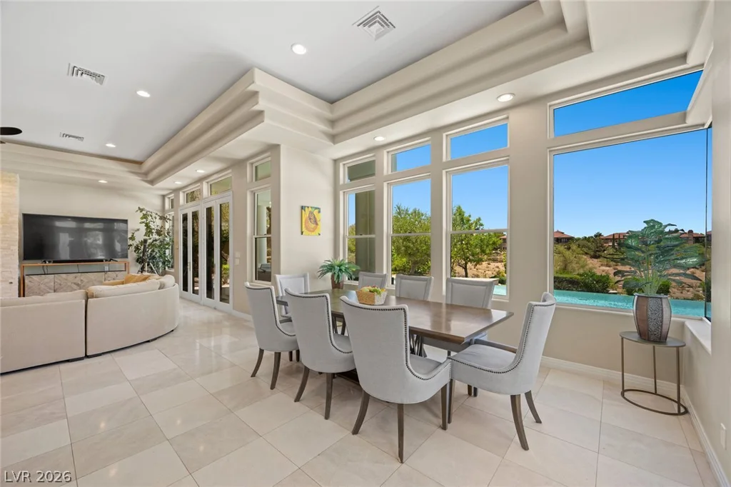 9708 Winter Palace, Las Vegas, NV 89145