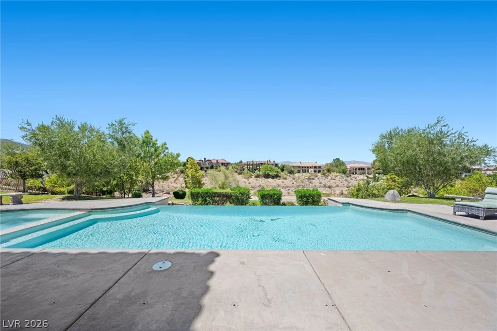 9708 Winter Palace, Las Vegas, NV 89145