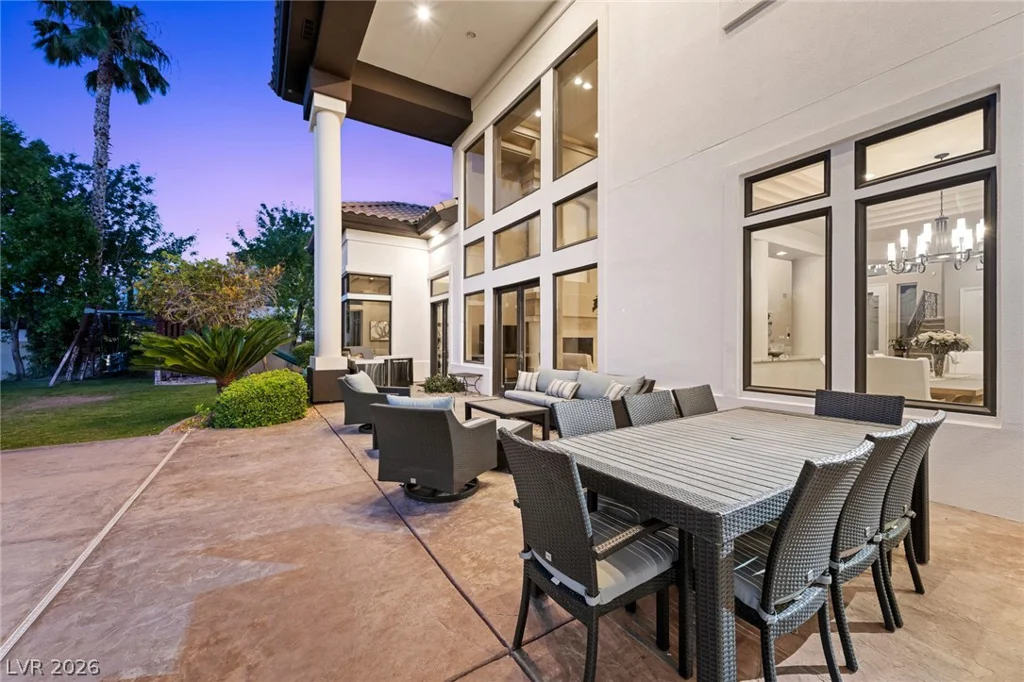 9708 Winter Palace, Las Vegas, NV 89145