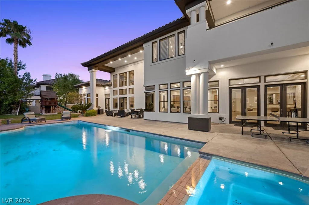 9708 Winter Palace, Las Vegas, NV 89145