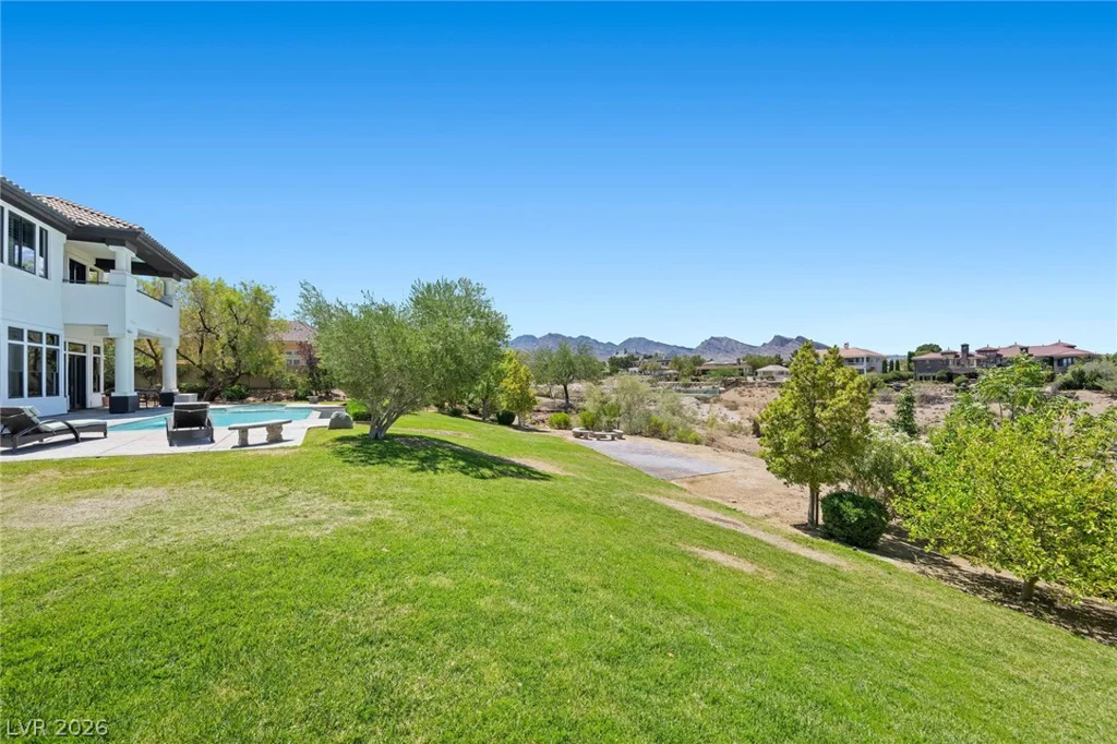 9708 Winter Palace, Las Vegas, NV 89145