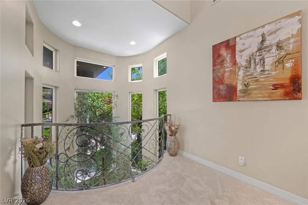 9708 Winter Palace, Las Vegas, NV 89145