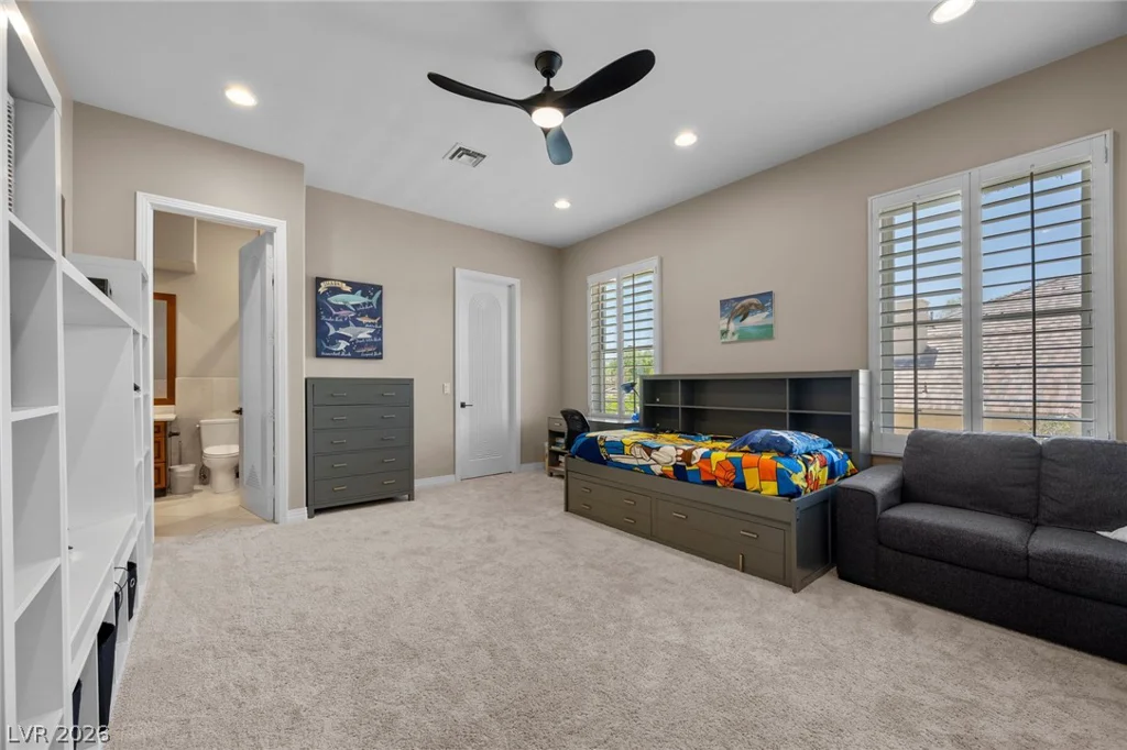 9708 Winter Palace, Las Vegas, NV 89145