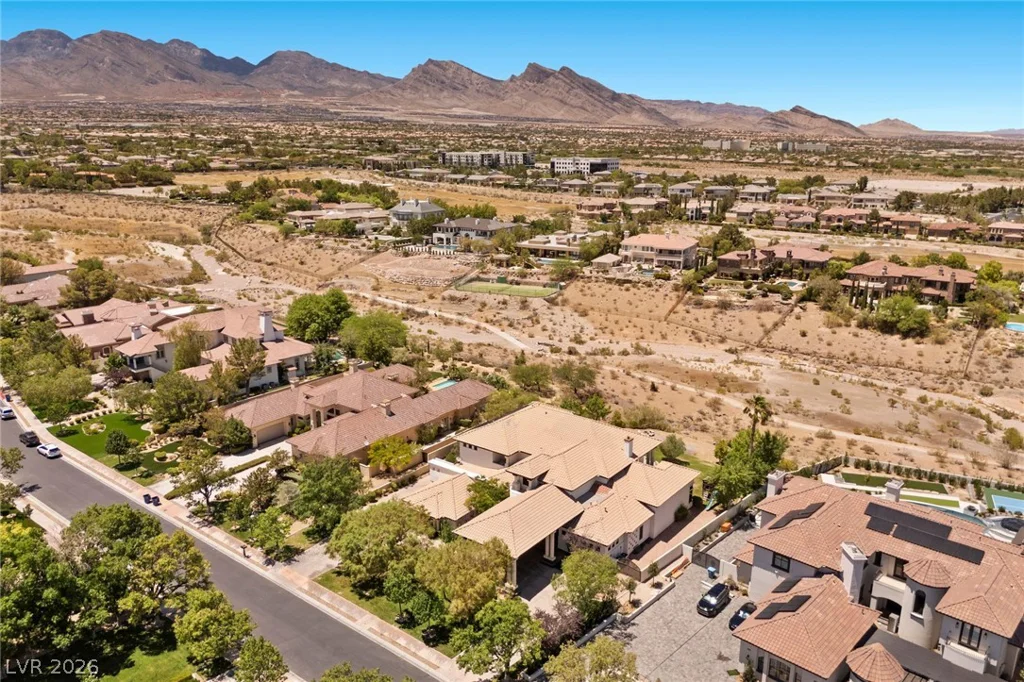 9708 Winter Palace, Las Vegas, NV 89145