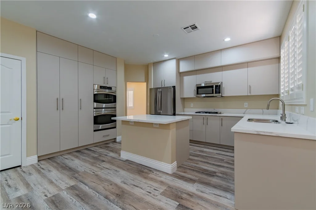 10409 Carmel Mountain, Las Vegas, NV 89144