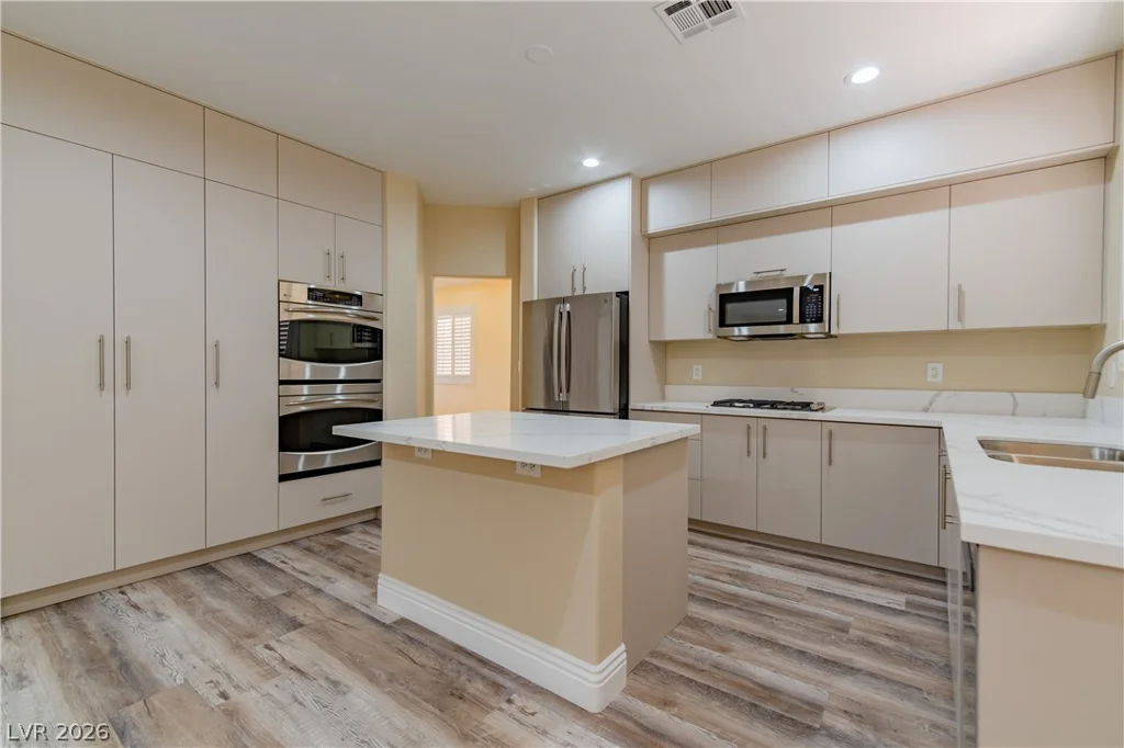 10409 Carmel Mountain, Las Vegas, NV 89144
