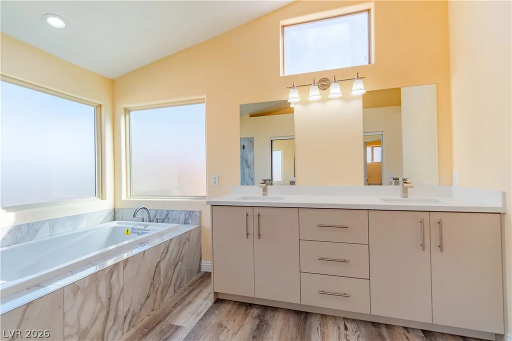 10409 Carmel Mountain, Las Vegas, NV 89144