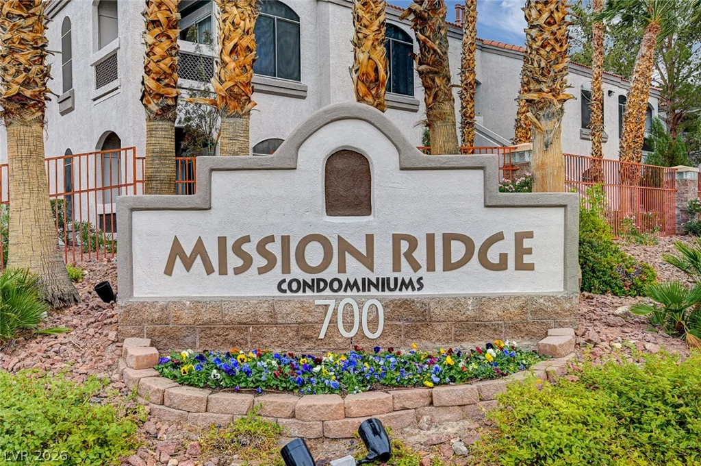 700 Carnegie, Henderson, NV 89052