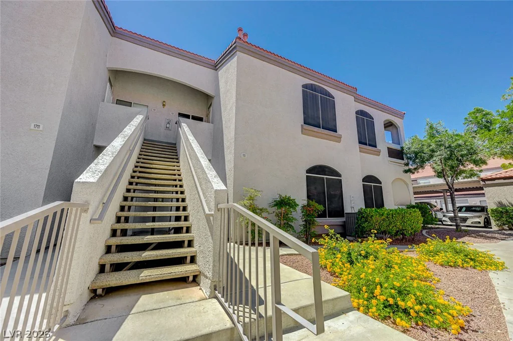 700 Carnegie, Henderson, NV 89052