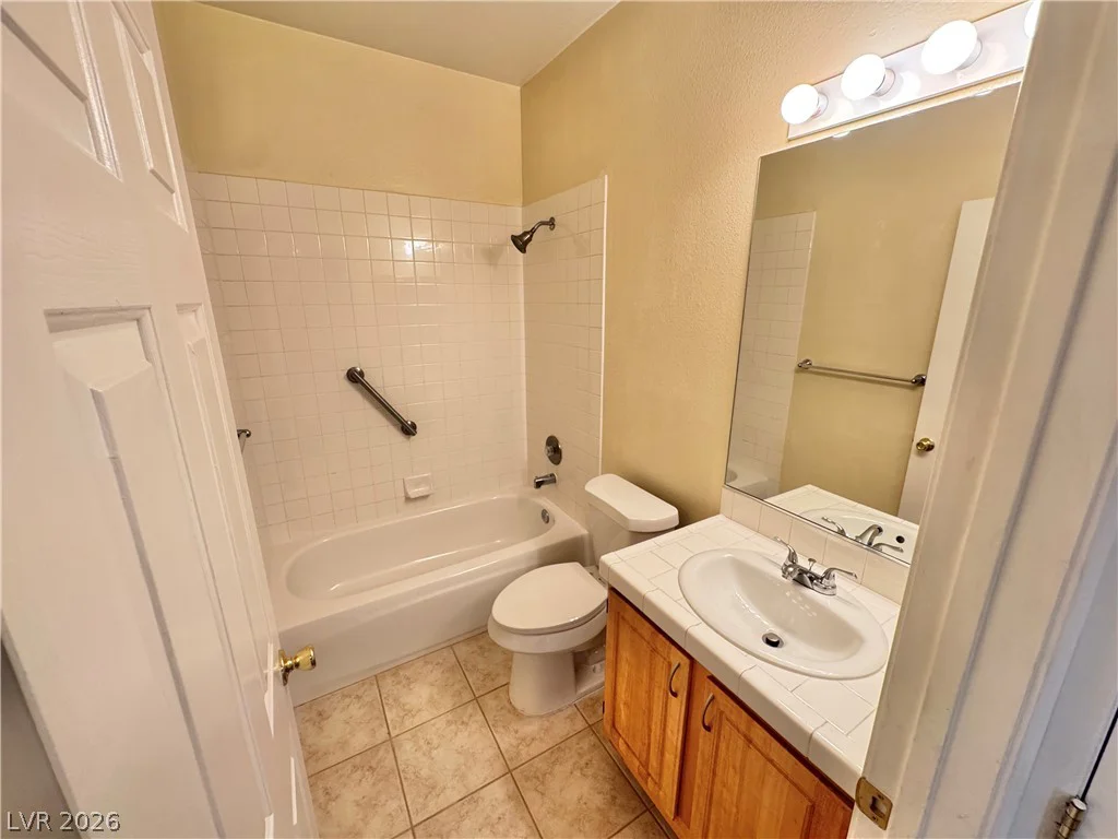 4900 Black Bear, Las Vegas, NV 89149